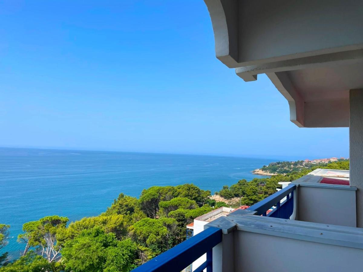 Corpus B - Hotel Albatros Ulcinj Ngoại thất bức ảnh