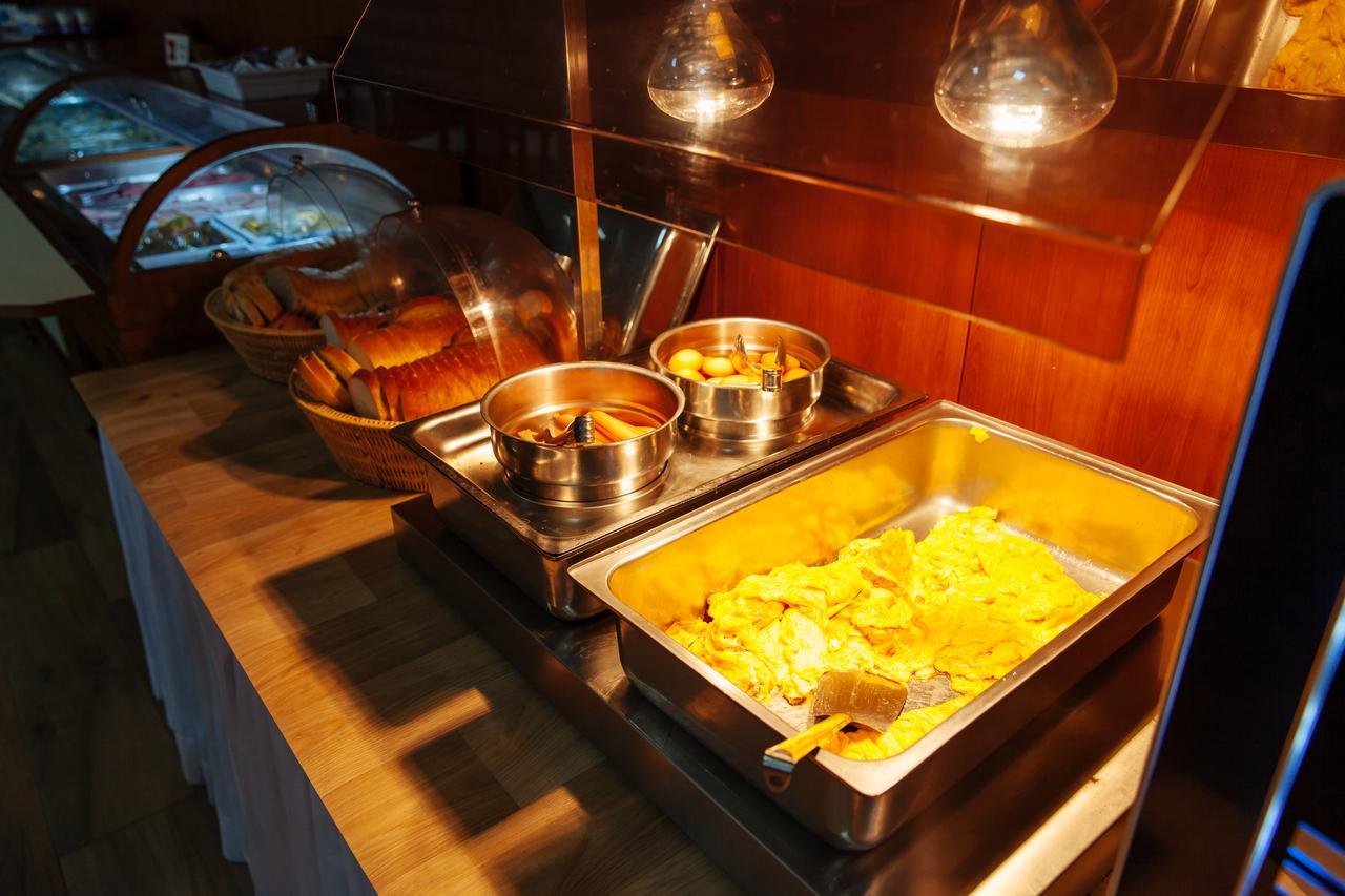 Corpus B - Hotel Albatros Ulcinj Ngoại thất bức ảnh